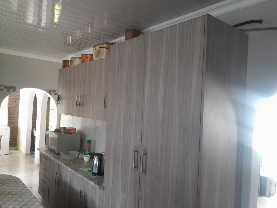 4 Bedroom Property for Sale in Oos Einde North West